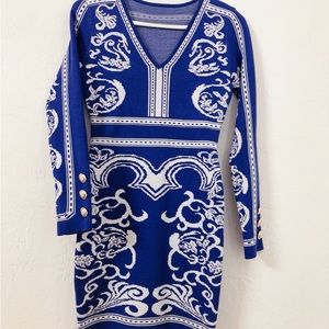 One size Blue & White knitted sweater dress